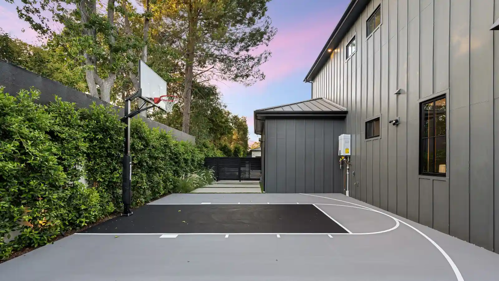 CAN I BUILD A BASKETBALL COURT IN MY BACKYARD? CONSENT RULES AROUND NZ